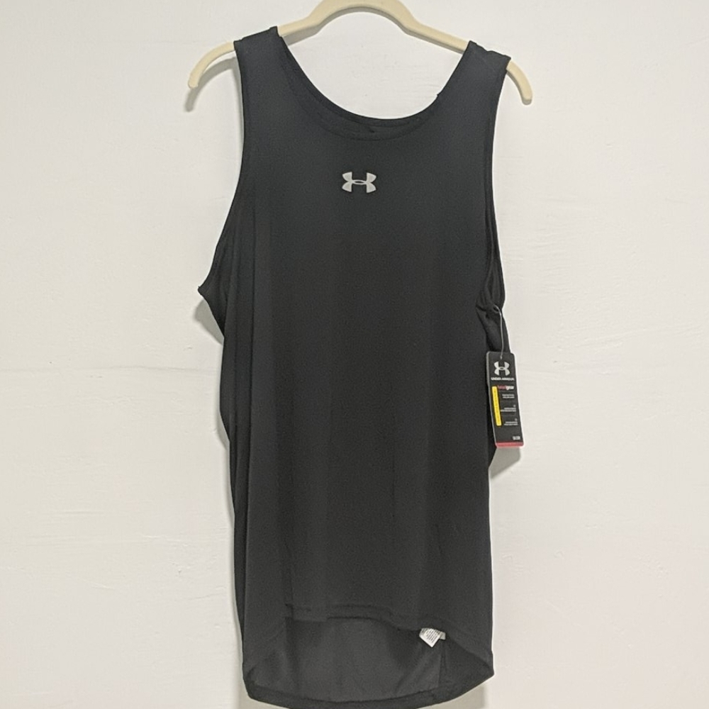 NWT Men's L Under Armour fitted running tank